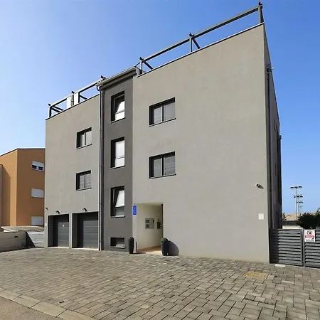 I Penthouse 2 Mit Dachterrasse & Jacuzzi Apartman Zadar